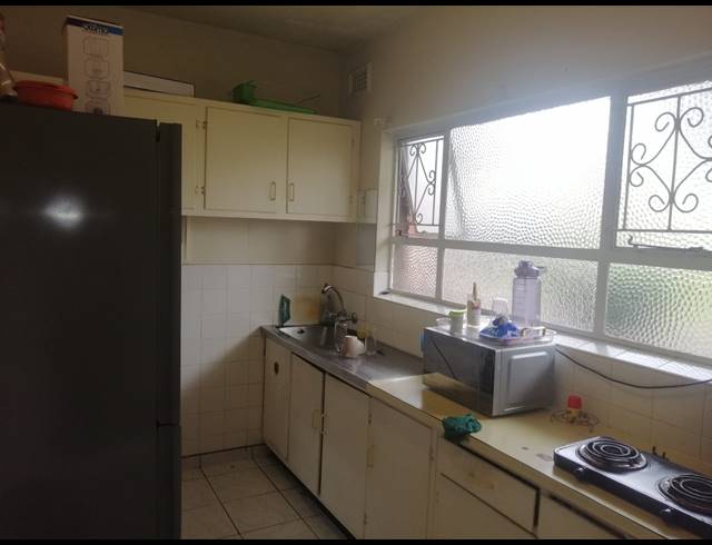 1.5 BEDROOM FLAT FOR SALE IN UMBILO